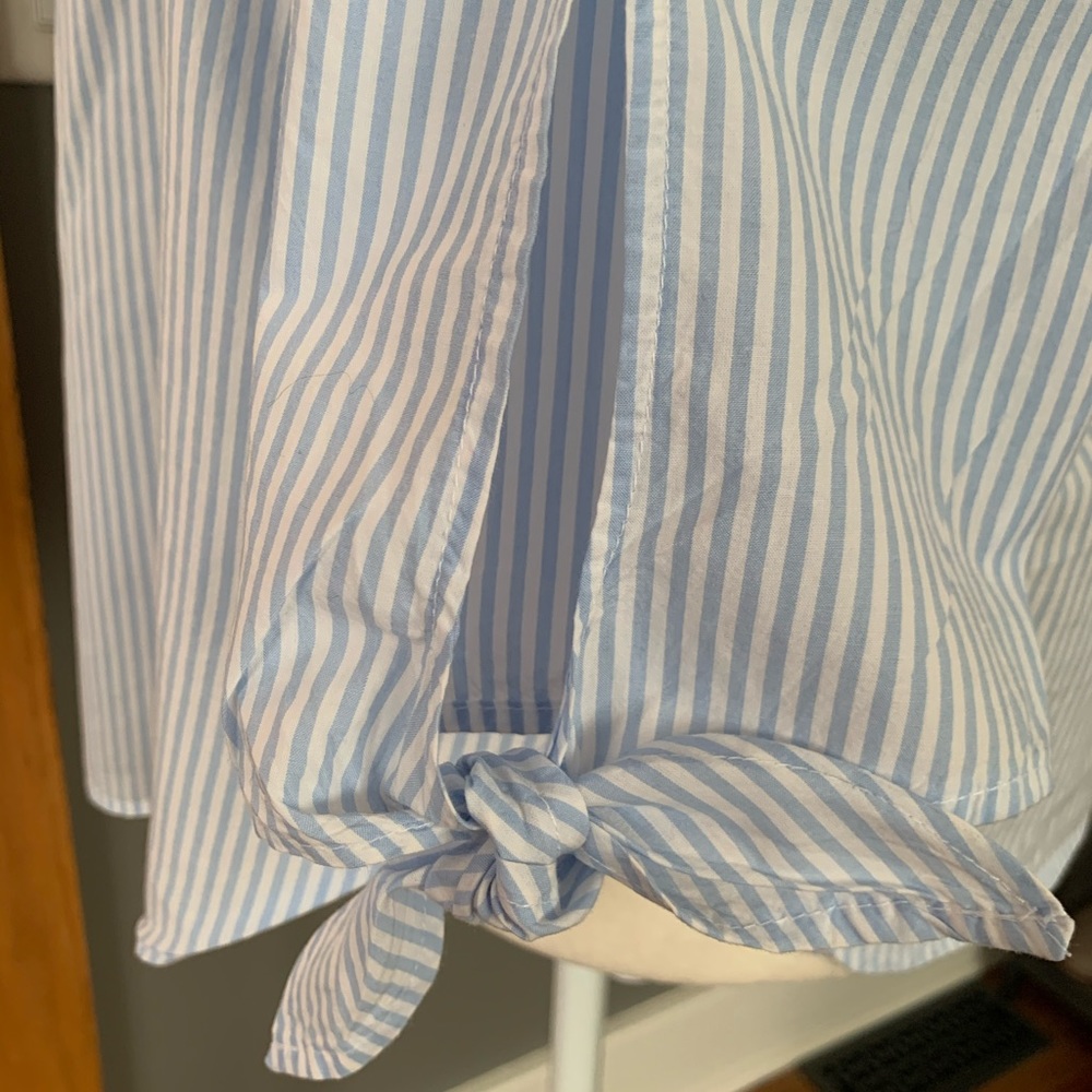 H&M L.O.G.G. White and Light Blue Striped Top - Picture 6 of 8